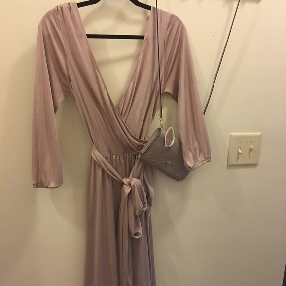 AKIRA Dresses & Skirts - Akira Open Back Long Sleeve Satin Wrap Dress